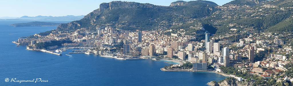 Vue aérienne de la principauté de Monaco