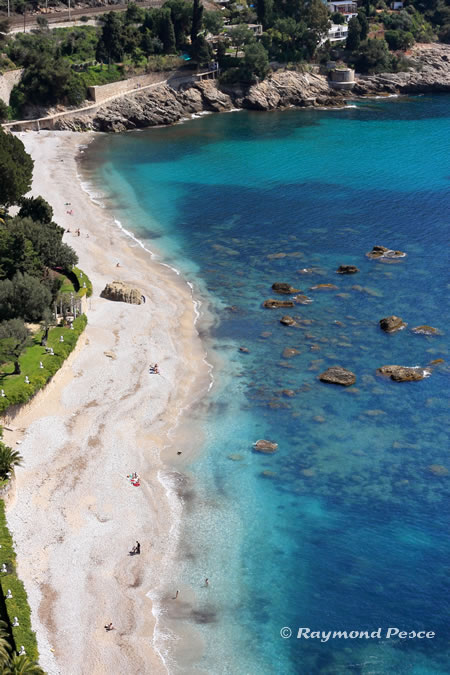 La plage du Buse à Roquebrune avec ces eaux turquoise